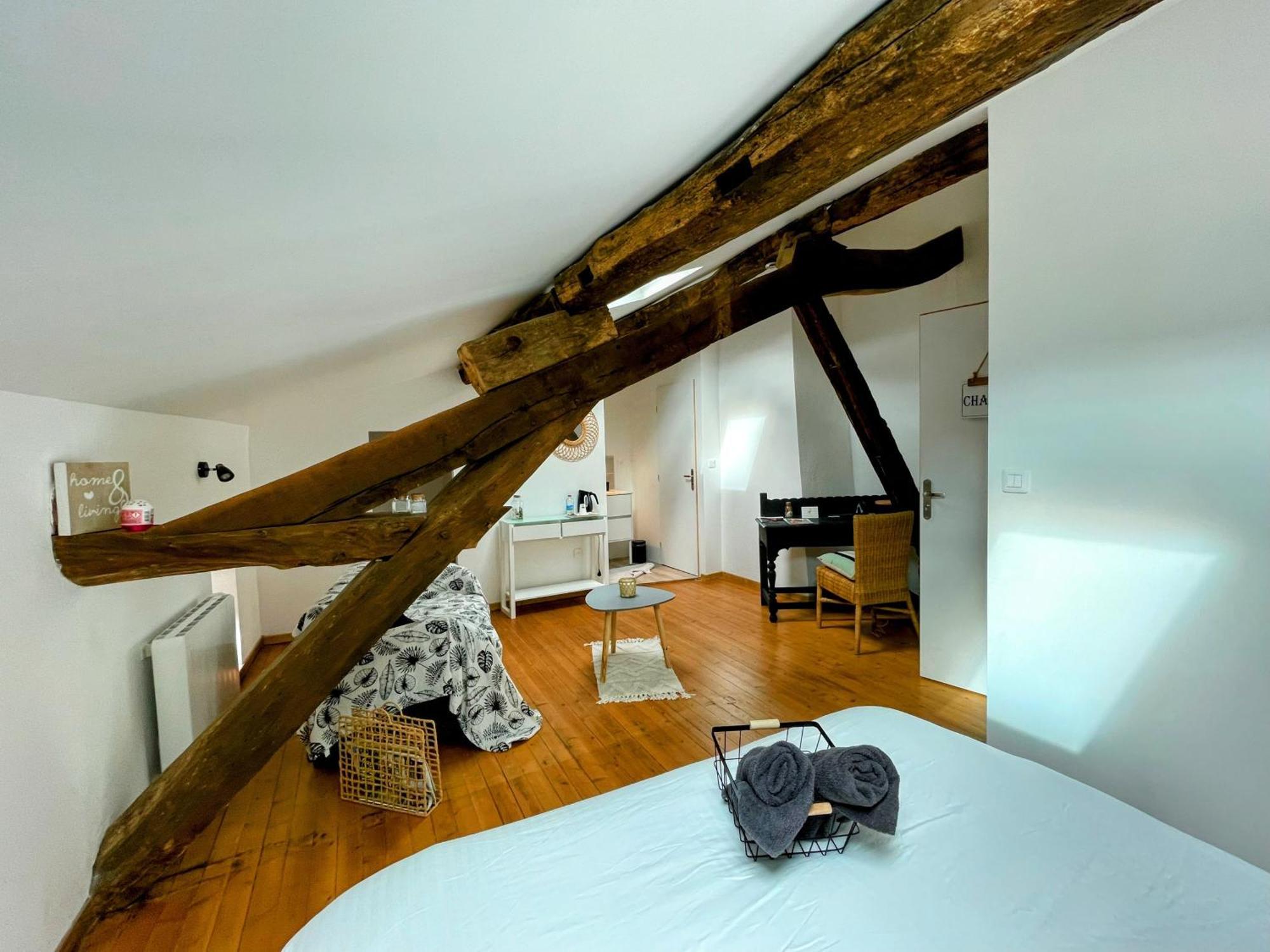 Tournon-dʼAgenais Les Mirabelles Bed & Breakfast エクステリア 写真