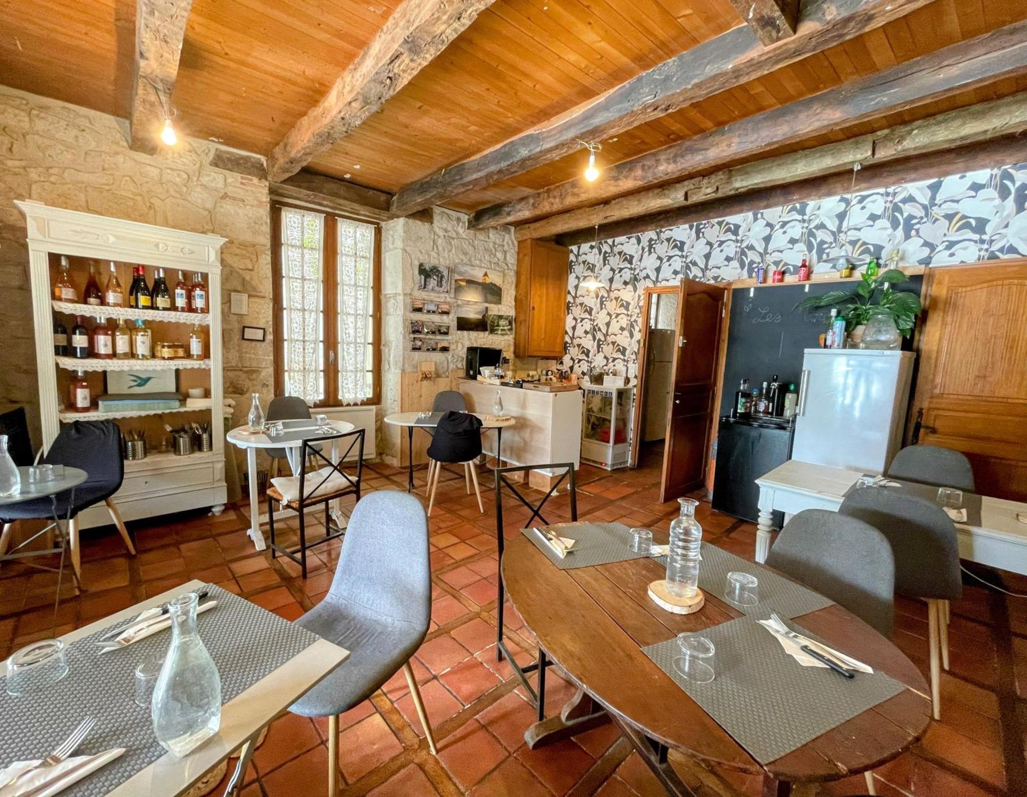 Tournon-dʼAgenais Les Mirabelles Bed & Breakfast エクステリア 写真